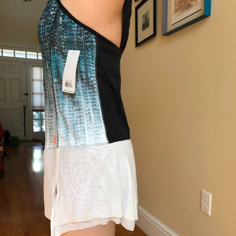 Tournament Printed Tennis Dress from New Balance - Picture 4 of 5